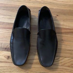 Size 9 men's Bruno Magli leather loafers